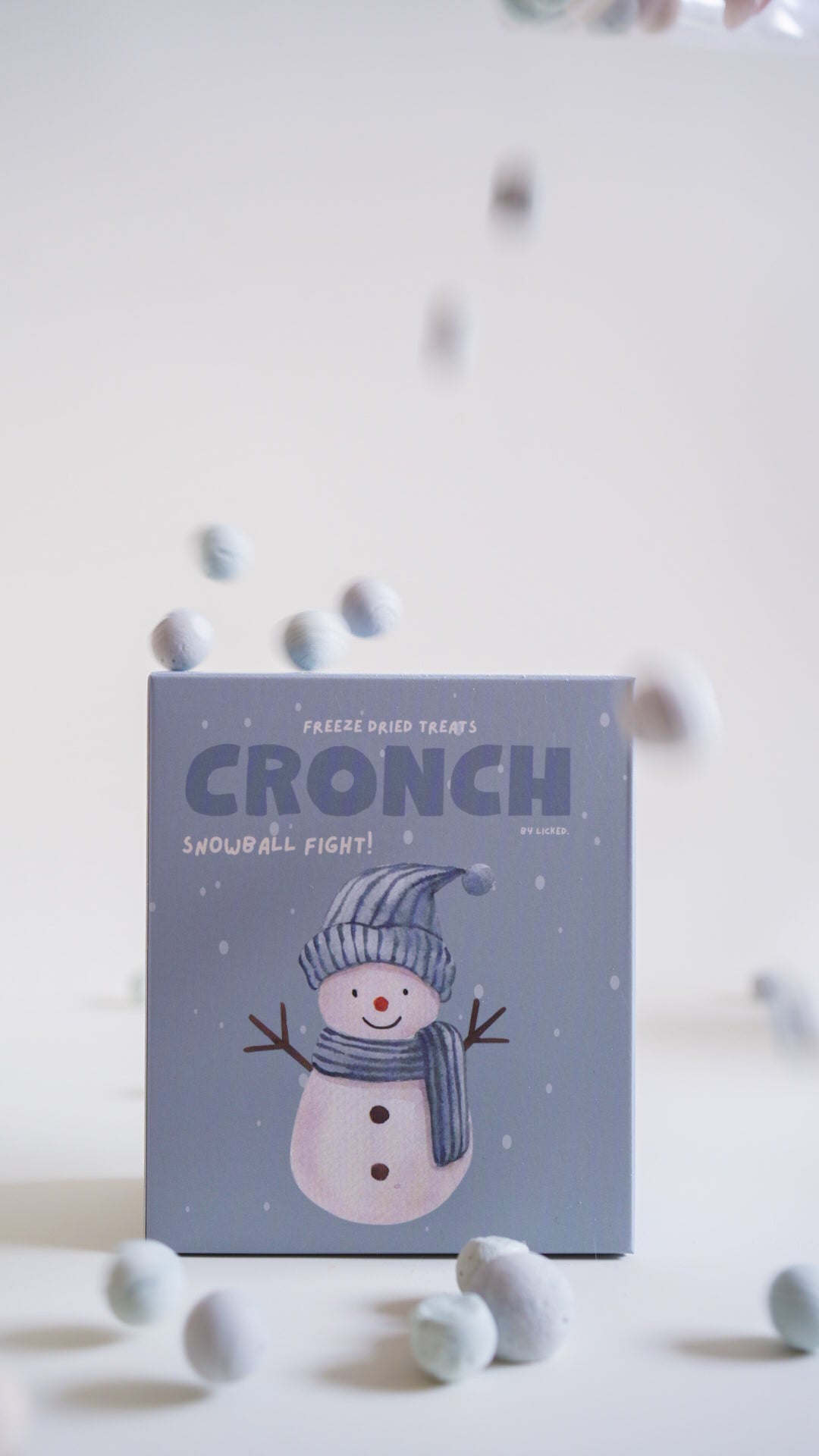 CRONCH by Licked. - Snowball Fight